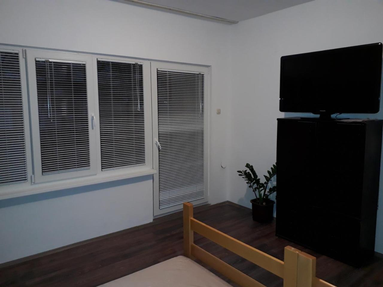 Misko's Guest House Skopje Extérieur photo